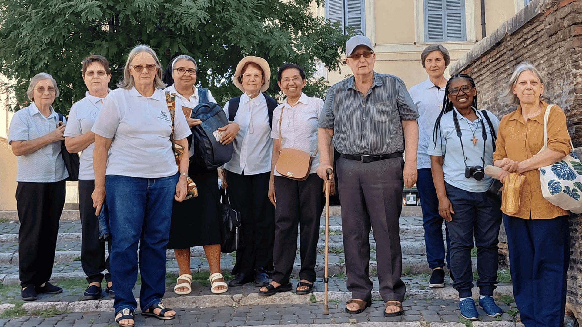 Uma caminhada de fé: as Irmãs Franciscanas de Ingolstadt iniciam seu itinerário formativo em Roma